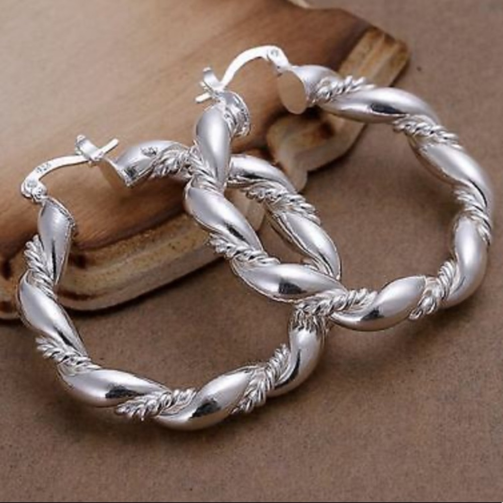 NEW 925 Sterling Silver Hoop Earrings - Picture 1 of 5
